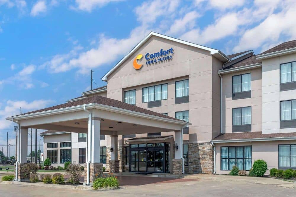 COMFORT INN & SUITES BLYTHEVILLE COMFORT INN & SUITES BLYTHEVILLE