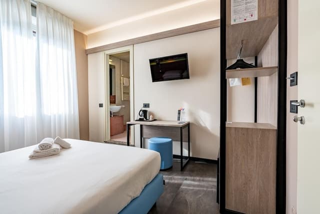 Economy Double Room