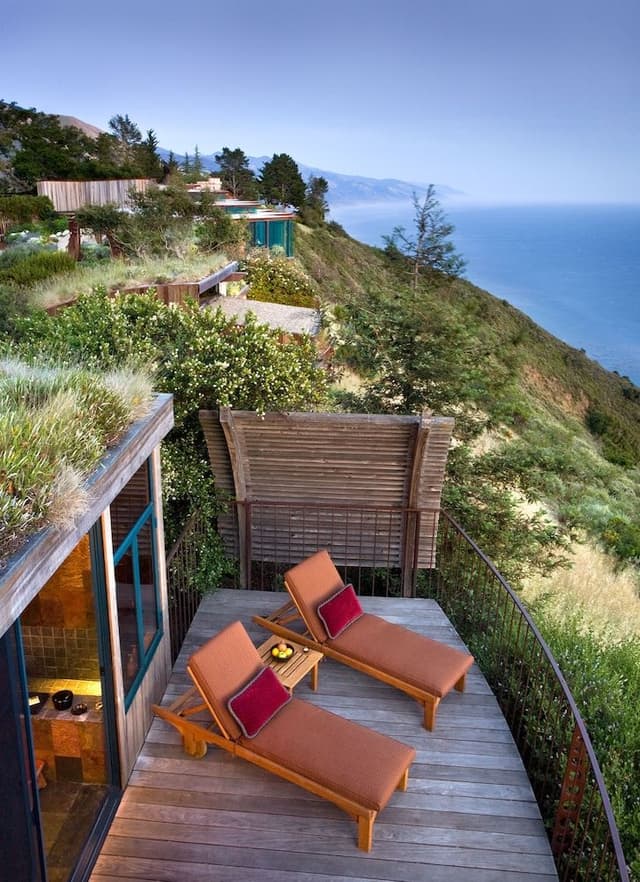 Post House