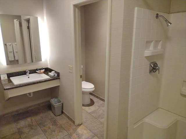 Standard Room, 1 King Bed ( Spa Tub )