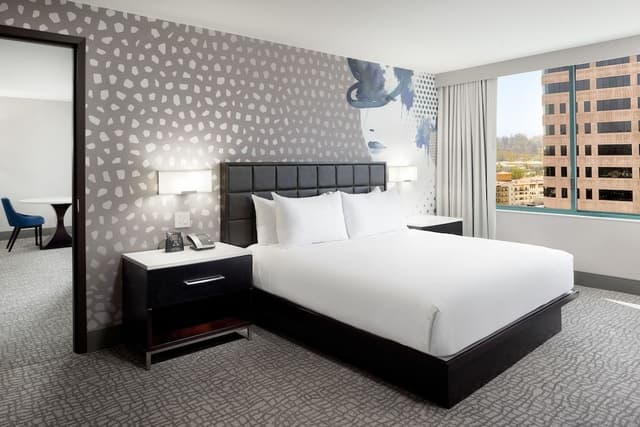 Premium Suite, 1 Bedroom, Corner