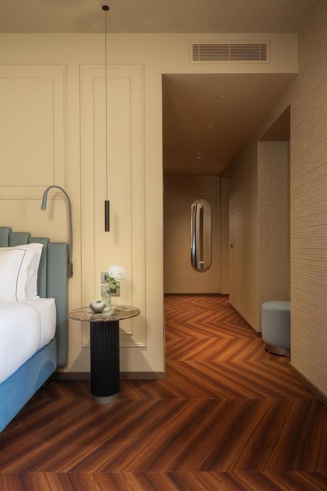 Deluxe Room, 1 King Bed