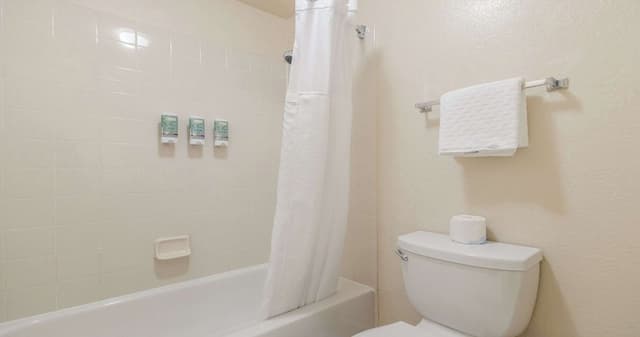 Standard Room, 1 King Bed, Non Smoking, Refrigerator & Microwave