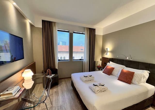 Comfort Room, 1 Queen Bed