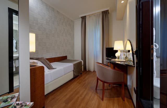Comfort Room, 1 Twin Bed