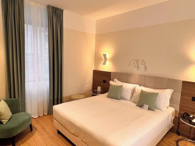Comfort Room, 1 Queen Bed