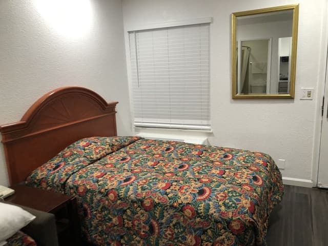 Standard Room, Non Smoking, Refrigerator & Microwave