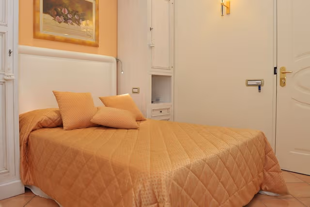 Economy Double Room, 1 Large Twin Bed