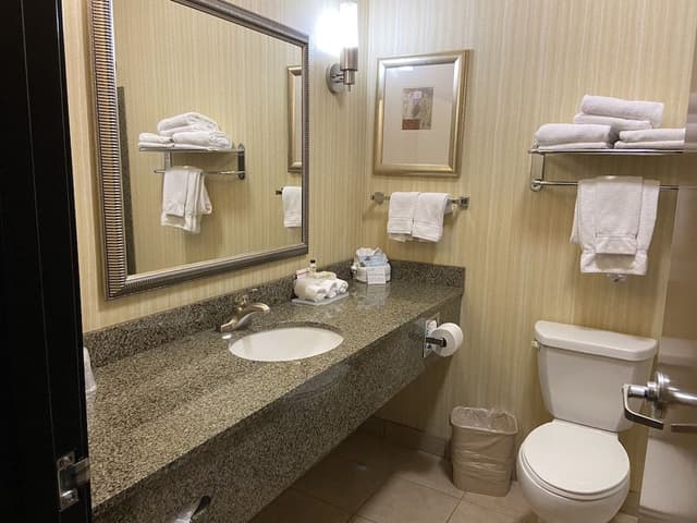 Standard Room, 1 King Bed