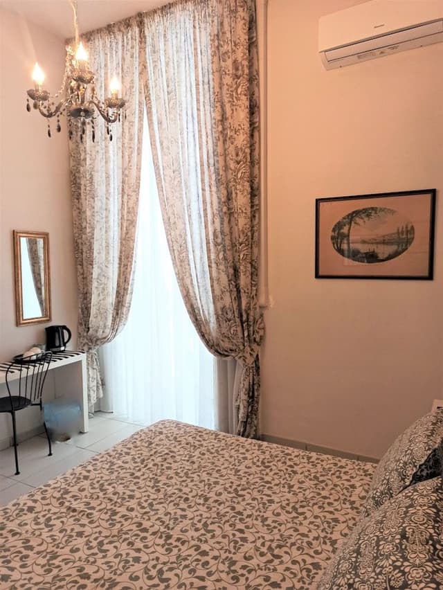 Superior Room, 1 Double Bed, Ensuite, City View