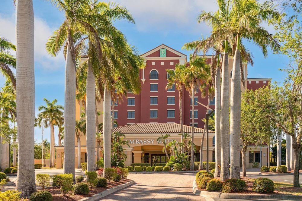 Embassy Suites Fort Myers1