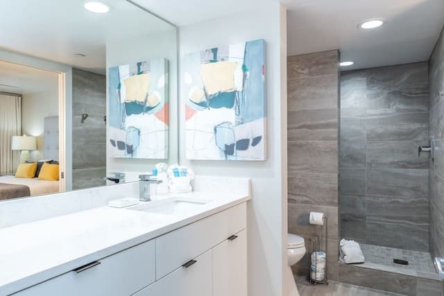Gulf View Deluxe Suite