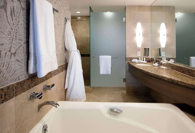 Room, 2 Double Beds, Balcony, Oceanfront