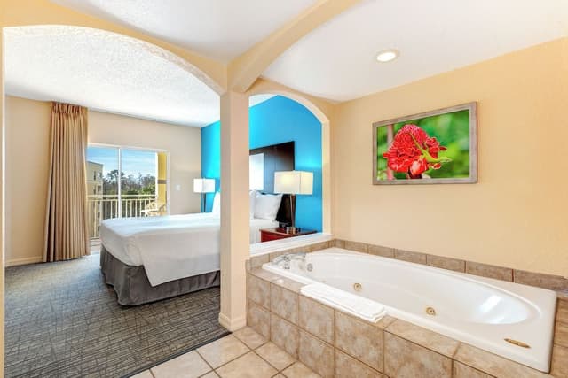Deluxe Two Bedroom Suite