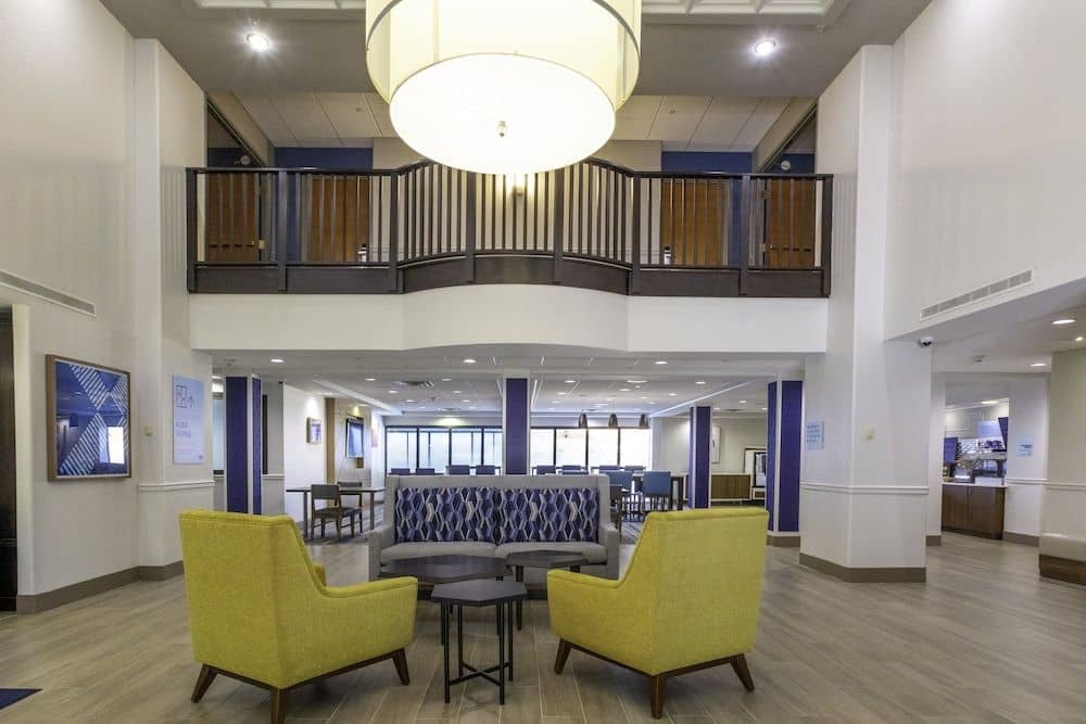 HOLIDAY INN EXPRESS & SUITES JACKSONVILLE AIRPORT HOLIDAY INN EXPRESS & SUITES JACKSONVILLE AIRPORT