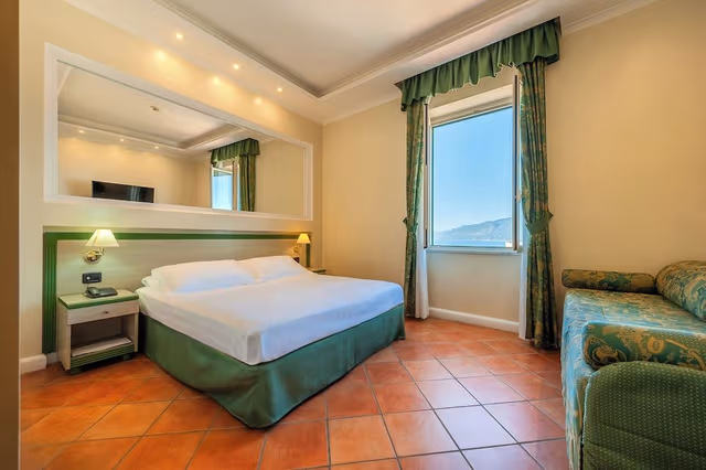 Classic Room, 1 King Bed
