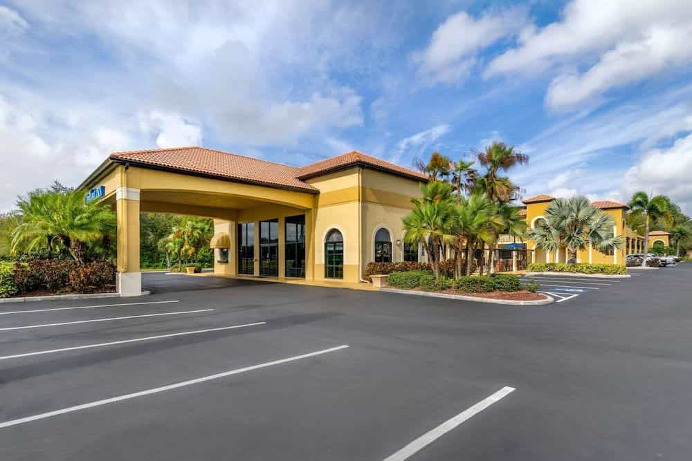COMFORT INN SUN CITY CENTER