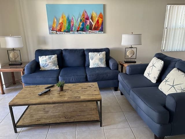 Condo, 2 Bedrooms, 2 Bathrooms