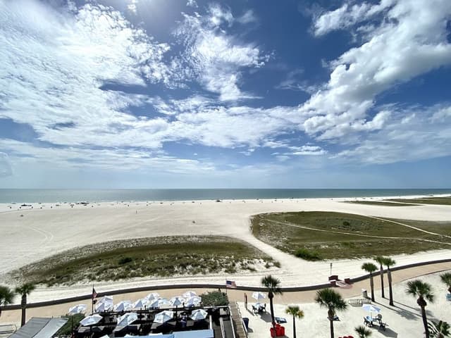 Premium Room, 2 Queen Beds, Kitchen, Beach View (Gulf Front)