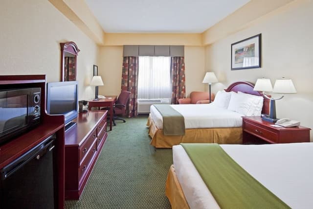 Standard Room, 2 Queen Beds