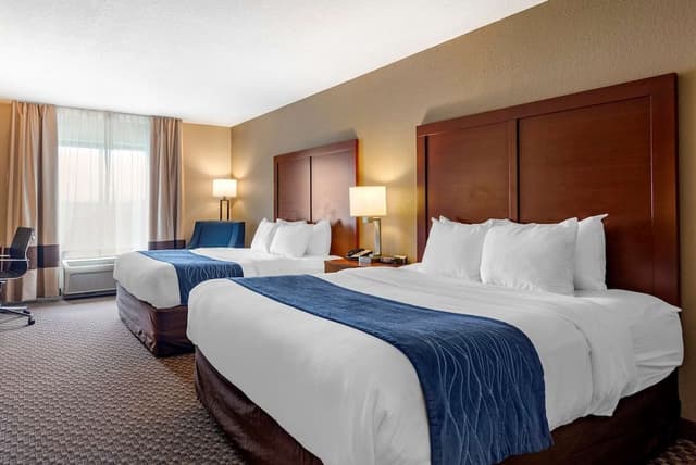 Standard Room, 2 Queen Beds, Non Smoking