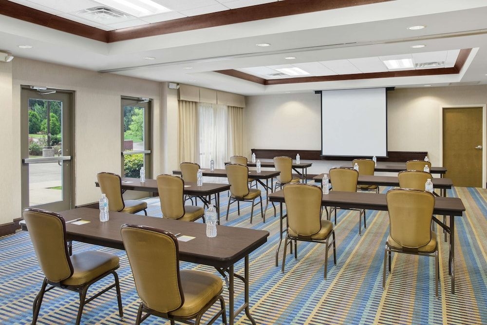 HAMPTON INN COLUMBUS SOUTH FT BENNING GA3