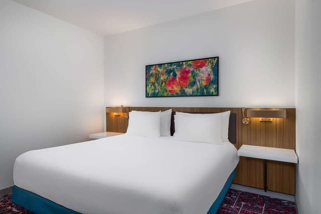 1 KING BED WITH PELOTON BIKE CORNER ROOM