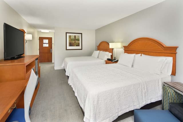 2 QUEEN BEDS NONSMOKING