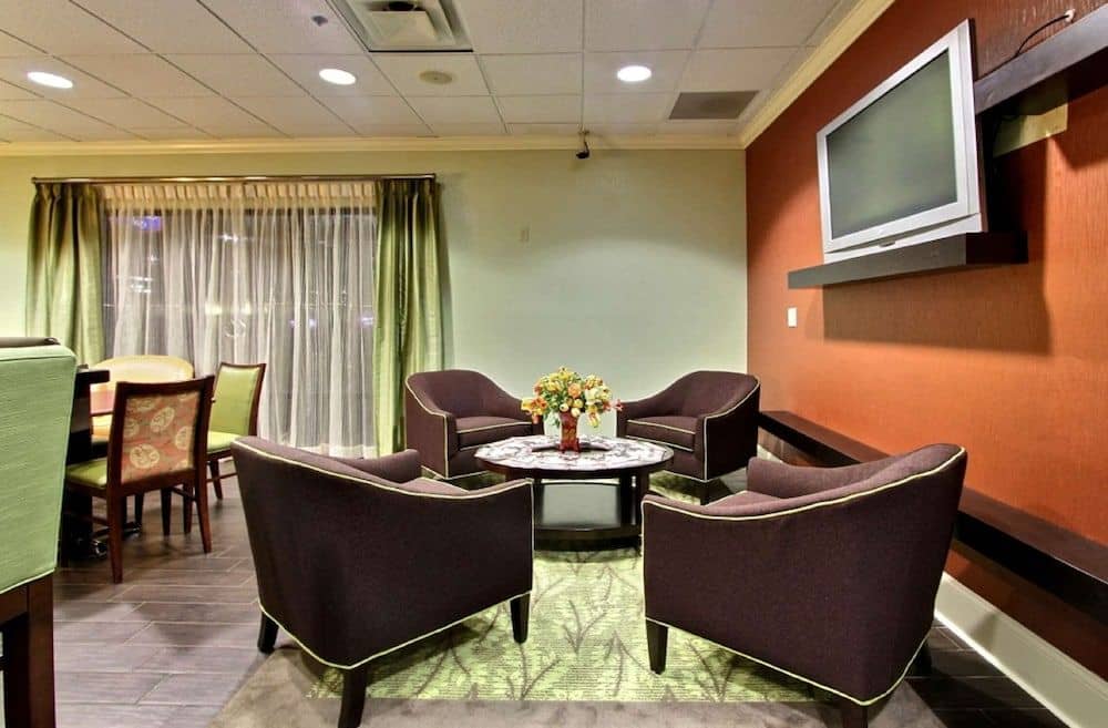 HAMPTON INN SAVANNAH-I-95-RICH HAMPTON INN SAVANNAH-I-95-RICH