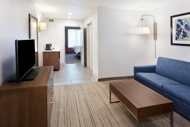 Room, 1 King Bed, Accessible (Communications, Accessible Tub)