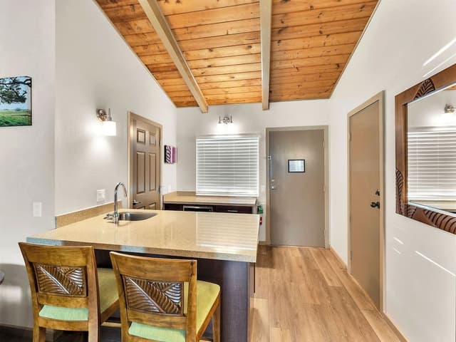 Deluxe Room, Kitchenette