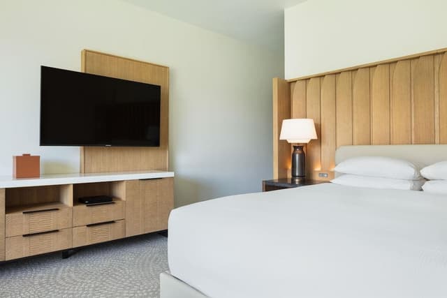 Grand Room, 1 King Bed with Sofa bed, Resort View (Palace Grand, Newly Renovated)