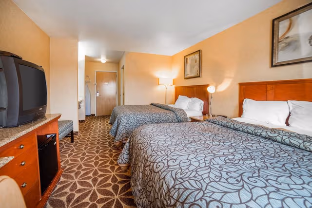 Room, 2 Queen Beds, Non Smoking
