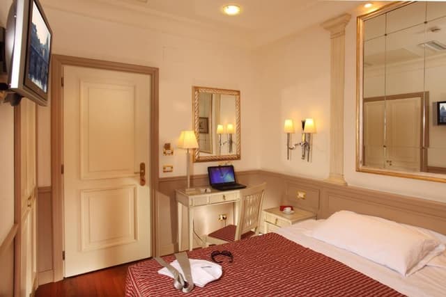 Single Room