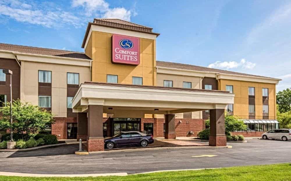 COMFORT SUITES FAIRVIEW HEIGHTS
