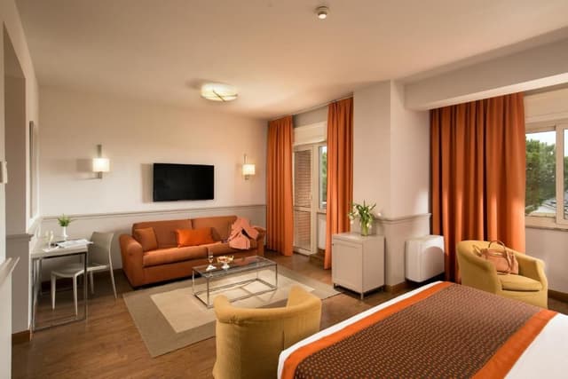OMNIA FAMILY ROOM