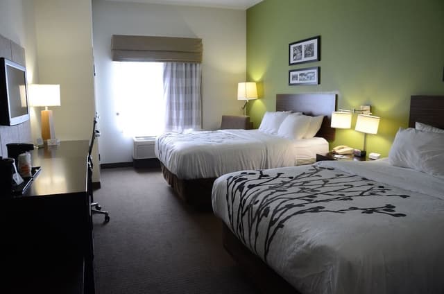 Standard Room, 2 Queen Beds, Non Smoking