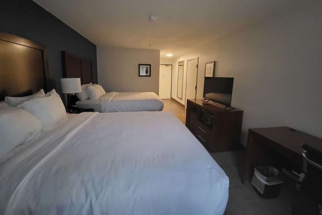 Room, 2 Queen Beds, Accessible, Non Smoking