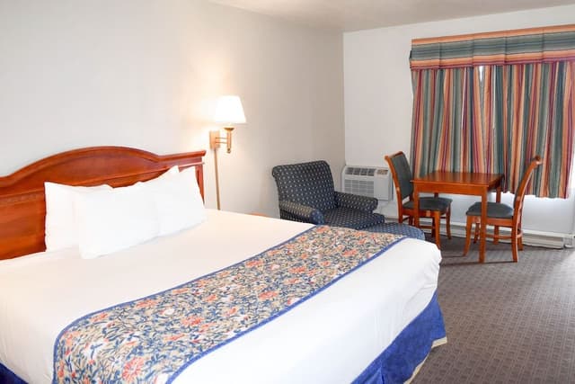 Premium Room, 1 King Bed
