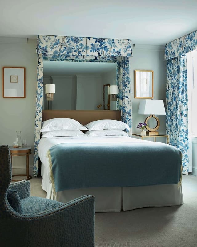 Suite, Multiple Beds