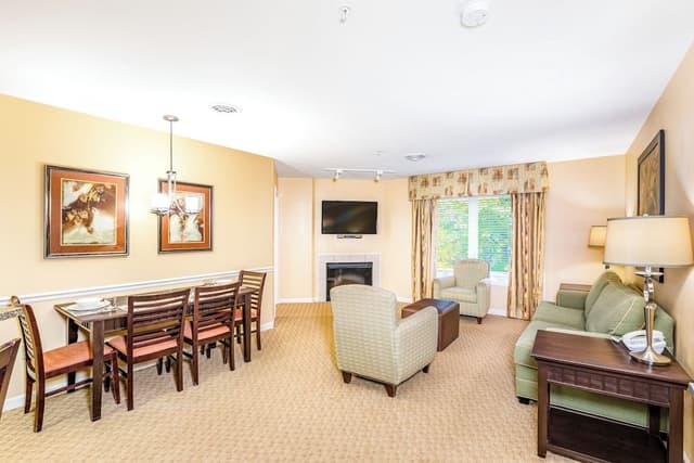 Deluxe Two Bedroom Suite
