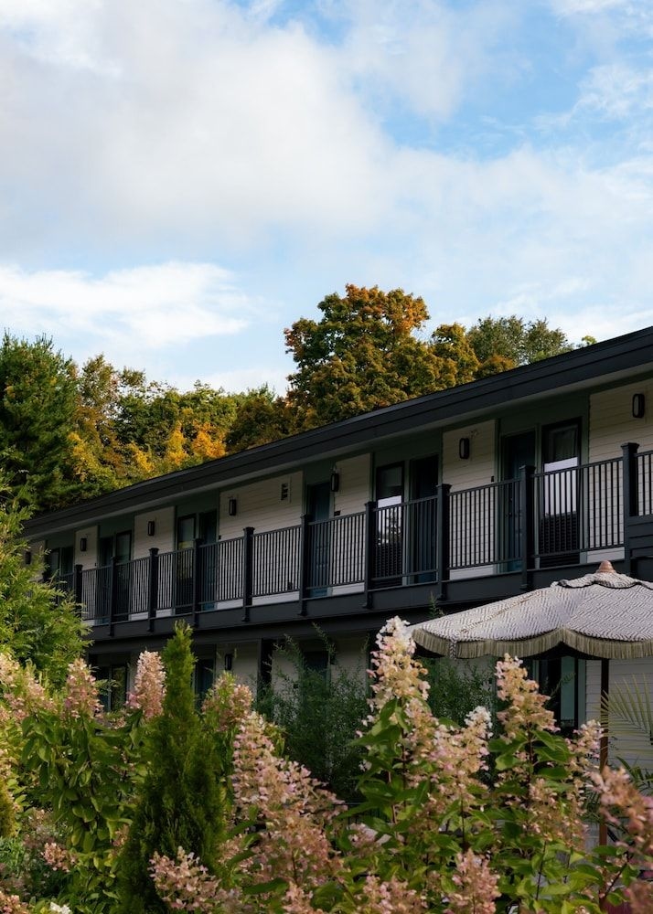 Days Inn - Lenox MA2