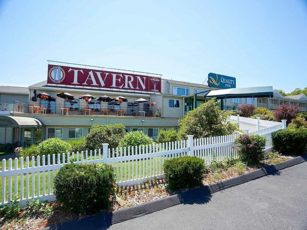 QUALITY INN BOURNE