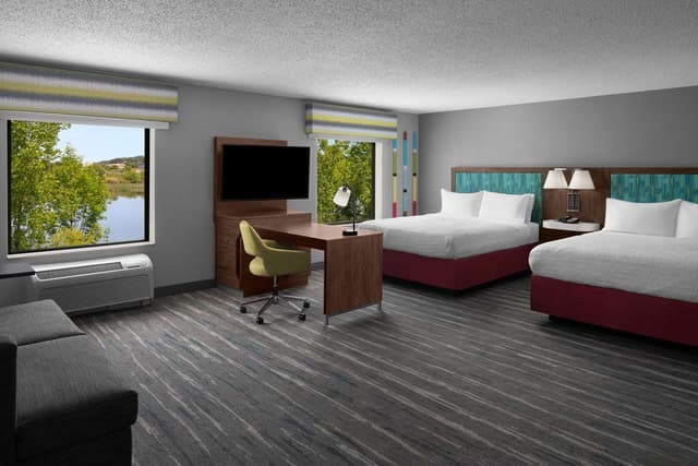 2 QUEEN BEDS STUDIO SUITE NONSMOKING