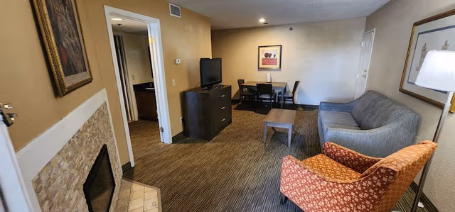 Superior Suite, 1 King Bed with Sofa bed, Jetted Tub (One-Bedroom)