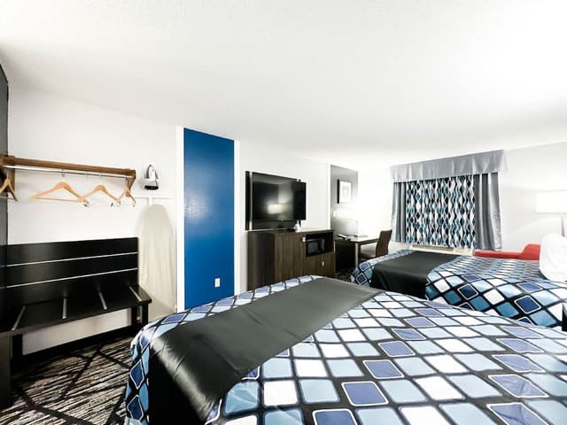 Suite, 1 King Bed, Non Smoking, Hot Tub