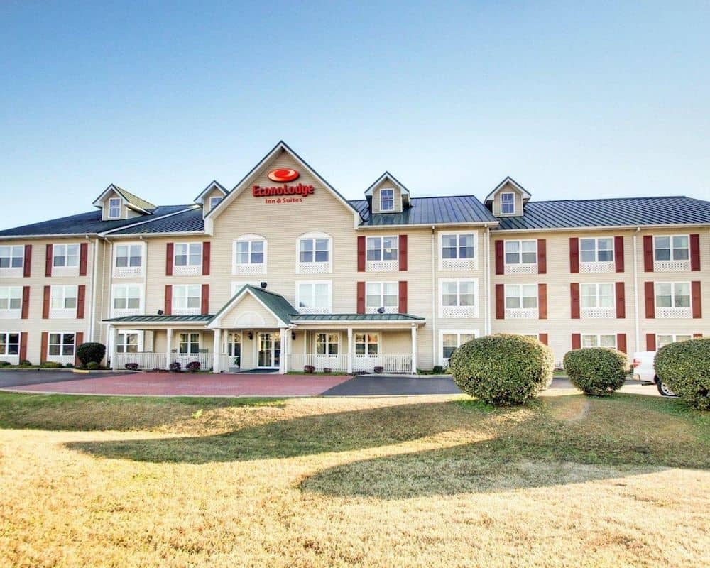 ECONO LODGE INN & SUITES FLOWOOD ECONO LODGE INN & SUITES FLOWOOD