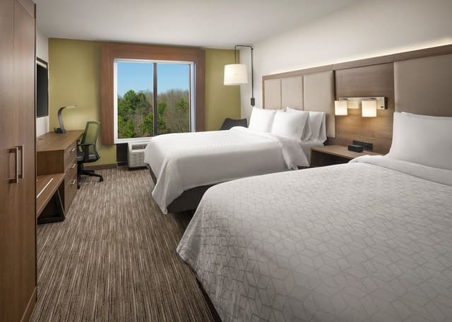Suite, 2 Queen Beds