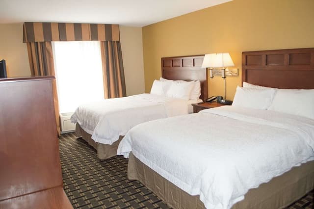 Two Queen Beds, Non-Smoking, Accessible