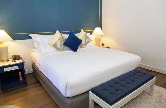 Grand Jacuzzi Suite Room